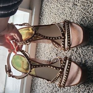 Women's brown wedges